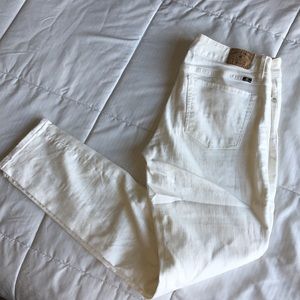 Lucky brand white demin jeans